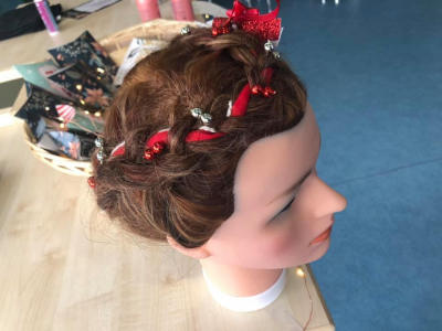 Coiffure thème Noël